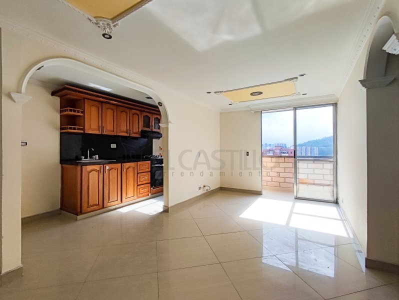 Apartamento en arriendo en RODEO ALTO, 58 m², 3 alcobas, 2 baños