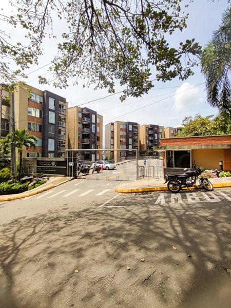 Apartamento en arriendo en CALASANZ, 63 m², 3 alcobas, 2 baños