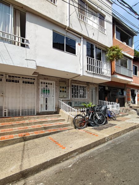 Apartamento en arriendo en BELEN SAN BERNARDO, 55 m², 2 alcobas, 2 baños