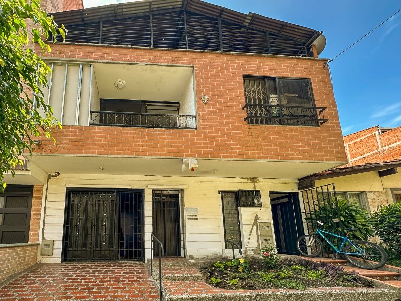Apartamento en arriendo en BELEN FATIMA, 104 m², 2 alcobas, 2 baños