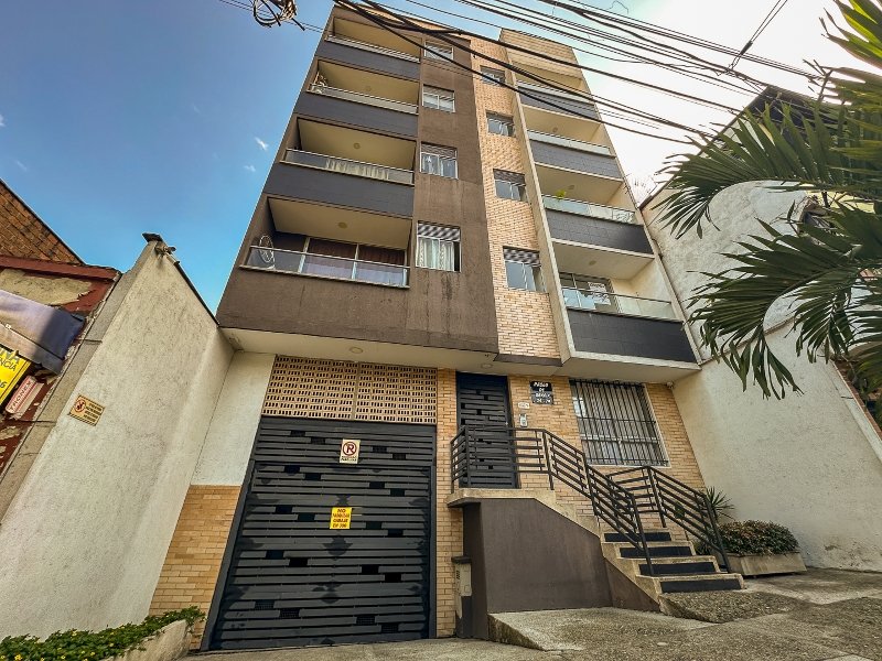Apartamento en arriendo en BOSTON, 75 m², 3 alcobas, 2 baños