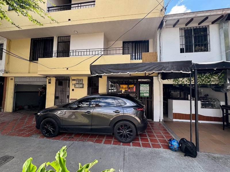 Local en arriendo en LAURELES, 160 m², 2 alcobas, 1 baño