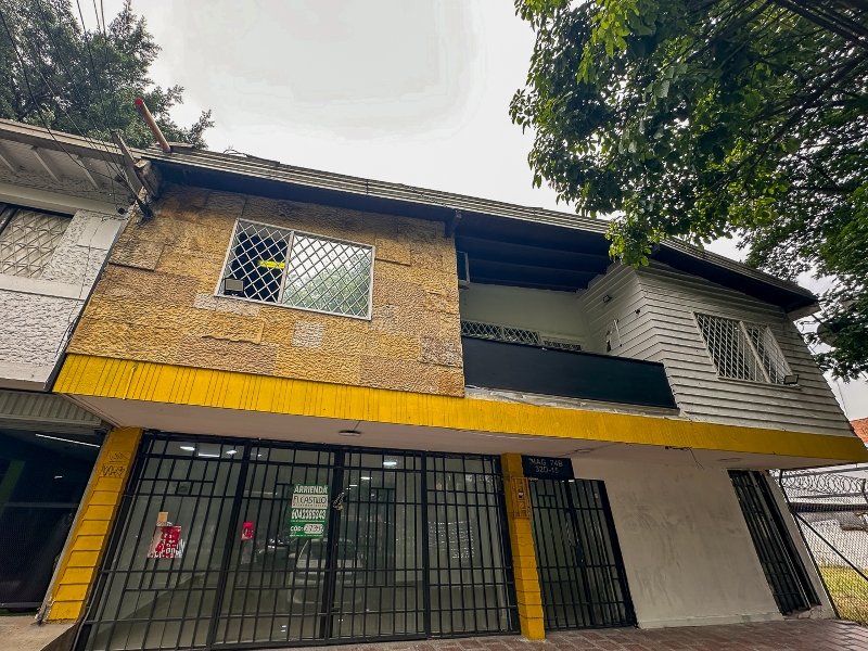 Local en arriendo en BELEN ALAMEDA, 210 m², 2 baños