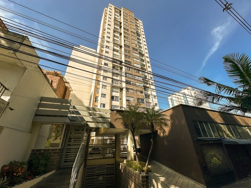 Apartamento en arriendo en BOSTON, 33 m², 2 alcobas, 1 baño