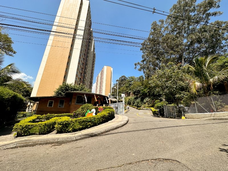 Apartamento en arriendo en BELEN LAS MERCEDES, 60 m², 3 alcobas, 2 baños