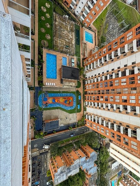 Apartamento en arriendo en LA COLINA, 70 m², 3 alcobas, 2 baños