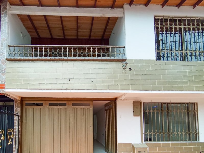 Casa en arriendo en BELEN LA NUBIA, 160 m², 4 alcobas, 2 baños