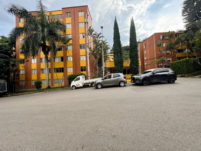 Apartamento en arriendo en BELEN LOS ALPES, 70 m², 3 alcobas, 2 baños