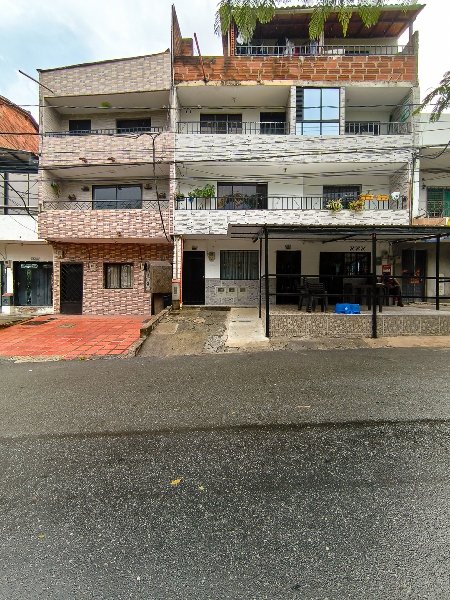 Apartamento en arriendo en BELEN LOS ALPES, 70 m², 3 alcobas, 1 baño