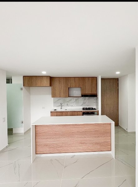 Apartamento en arriendo en SABANETA, 75 m², 3 alcobas, 2 baños