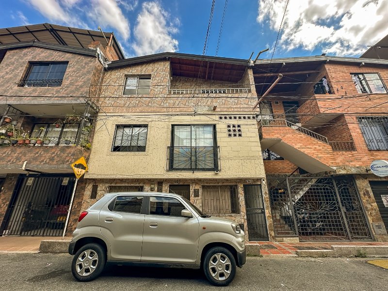 Apartamento en arriendo en BELEN SAN BERNARDO, 95 m², 3 alcobas, 2 baños