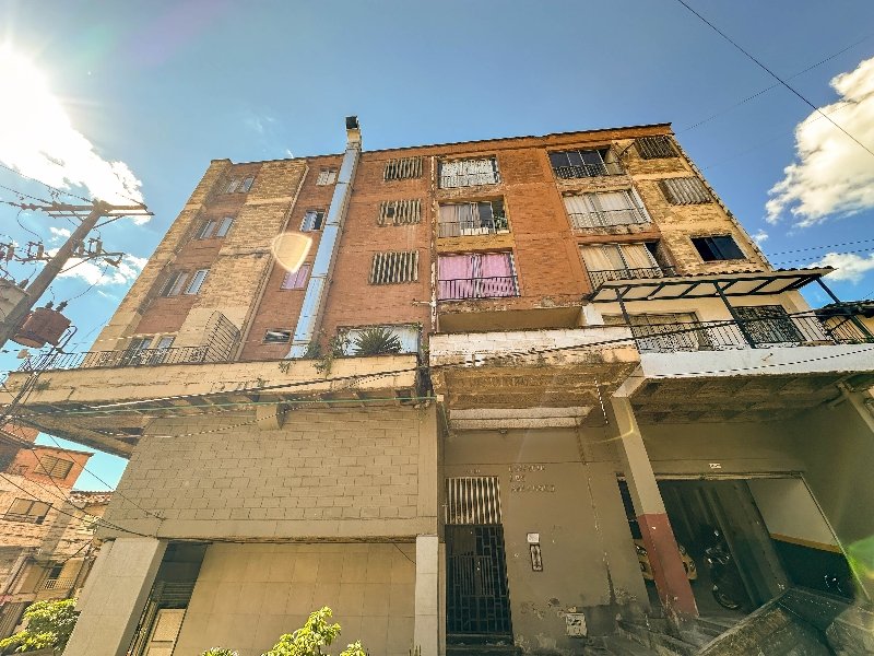 Apartamento en arriendo en MANRIQUE, 50 m², 2 alcobas, 1 baño