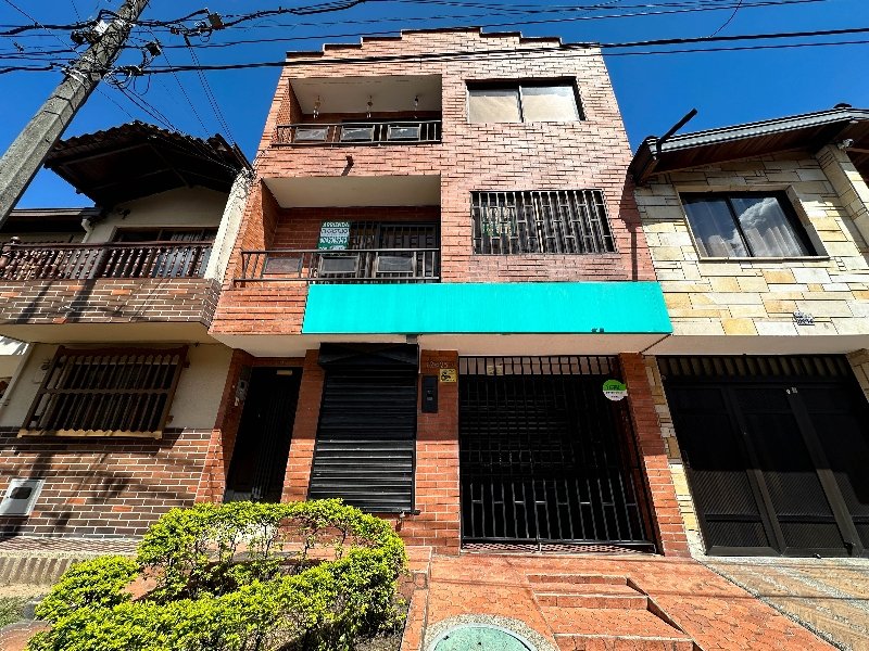 Apartamento en arriendo en GUAYABAL, 109 m², 3 alcobas, 2 baños