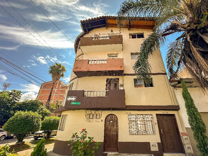 Apartamento en arriendo en BELEN GRANADA, 85 m², 3 alcobas, 2 baños