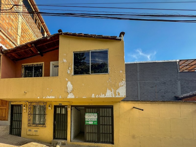 Apartaestudio en arriendo en CAMPO VALDES, 18 m², 1 alcoba, 1 baño