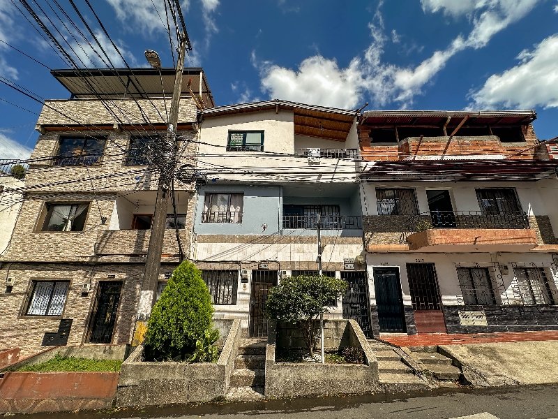 Apartamento en arriendo en BELEN LAS MERCEDES, 91 m², 3 alcobas, 1 baño