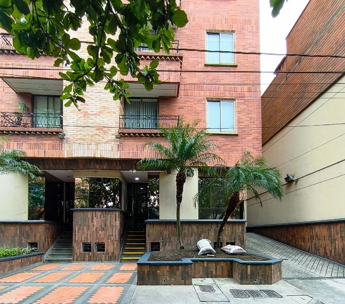 Local en arriendo en BELEN ROSALES, 26 m², 1 baño