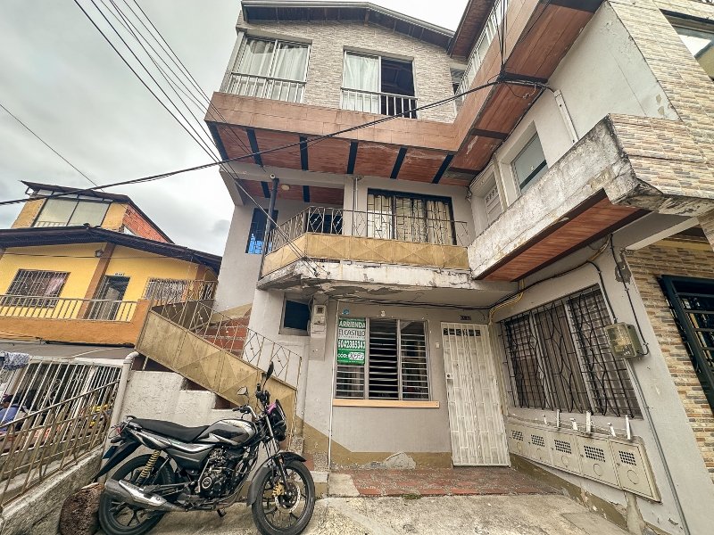 Casa en arriendo en GIRARDOT, 120 m², 5 alcobas, 2 baños