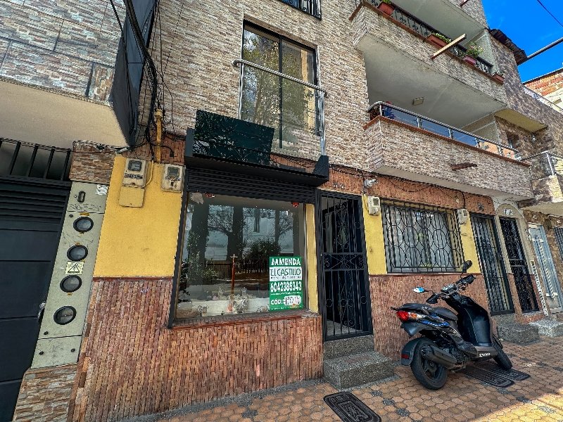 Local en arriendo en BELEN LA GLORIA, 32 m², 1 baño