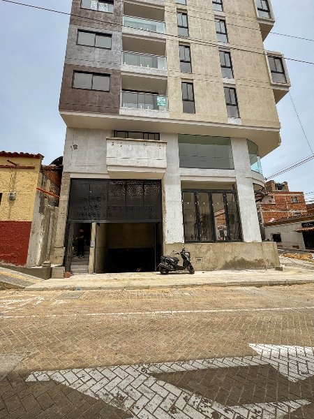Apartamento en arriendo en POBLADO DEL SUR, 70 m², 2 alcobas, 2 baños
