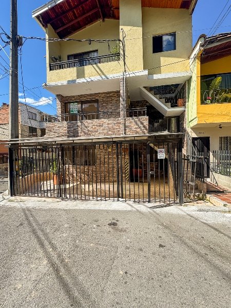 Apartamento en arriendo en BELEN LA PRADERA, 81 m², 3 alcobas, 1 baño