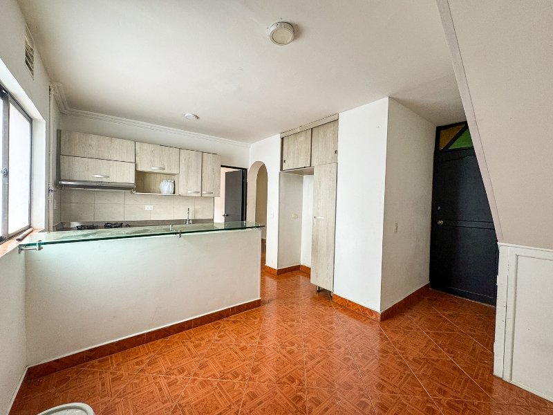 Apartamento en arriendo en BELEN LAS VIOLETAS, 65 m², 3 alcobas, 1 baño