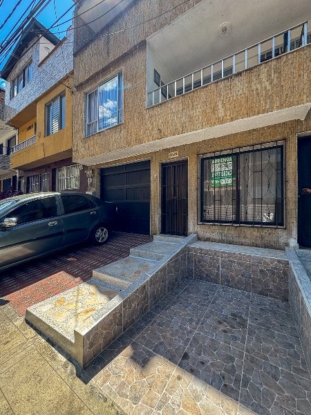 Casa en arriendo en BELEN ALTAVISTA, 90 m², 3 alcobas, 1 baño