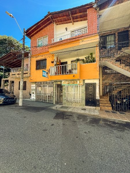 Apartamento en arriendo en BELEN SAN BERNARDO, 120 m², 3 alcobas, 3 baños