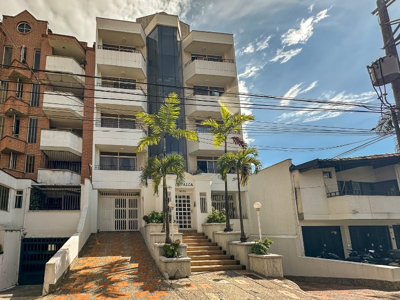 Apartamento en arriendo en LA CASTELLANA, 92 m², 3 alcobas, 3 baños