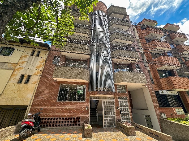 Apartamento en arriendo en BELEN ALAMEDA, 120 m², 3 alcobas, 3 baños