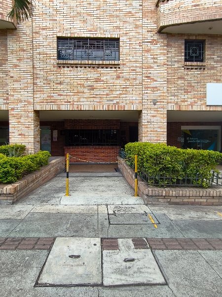 Local en arriendo en BELEN ROSALES, 40 m², 2 baños