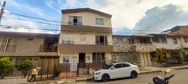 Apartaestudio en arriendo en BELEN SAN BERNARDO, 24 m², 1 alcoba, 1 baño