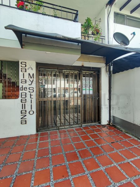 Local en arriendo en LAURELES, 160 m², 2 alcobas, 1 baño