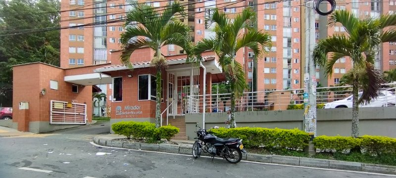 Apartamento en arriendo en RODEO ALTO, 65 m², 3 alcobas, 2 baños
